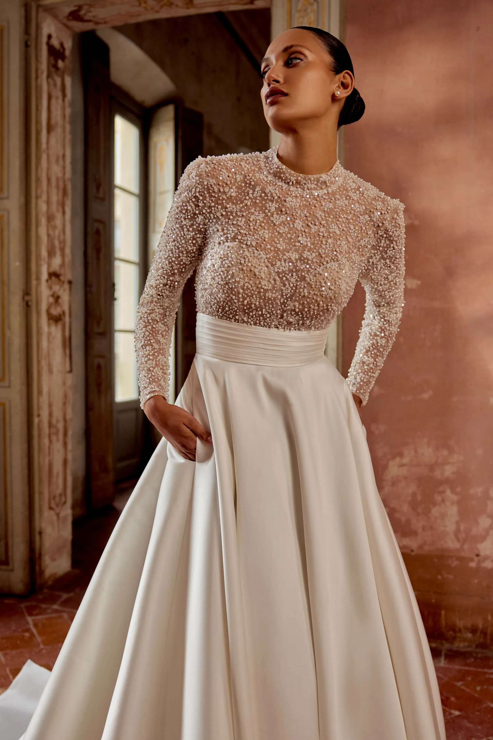 Kira (88464LND)