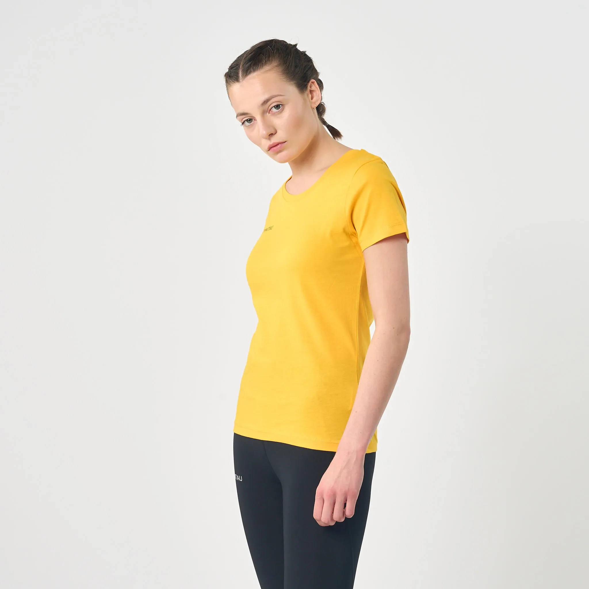Omnitau Women's Team Sports Organic Cotton T-Shirt - Gold